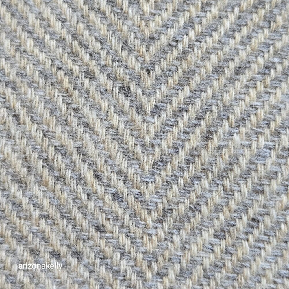 Cashmere Wool Herringbone Scarf Classic Grey Taupe Flawless - Picture 7 of 14